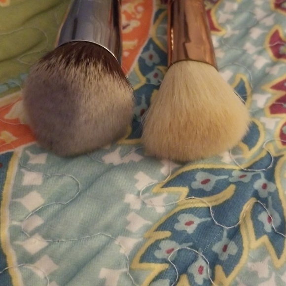 Signa brushes - Picture 3 of 3